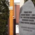 Embedded thumbnail for Pomnik w Pruszczu Gdańskim ku pamięci ofiar Marszu Śmierci z 1945r